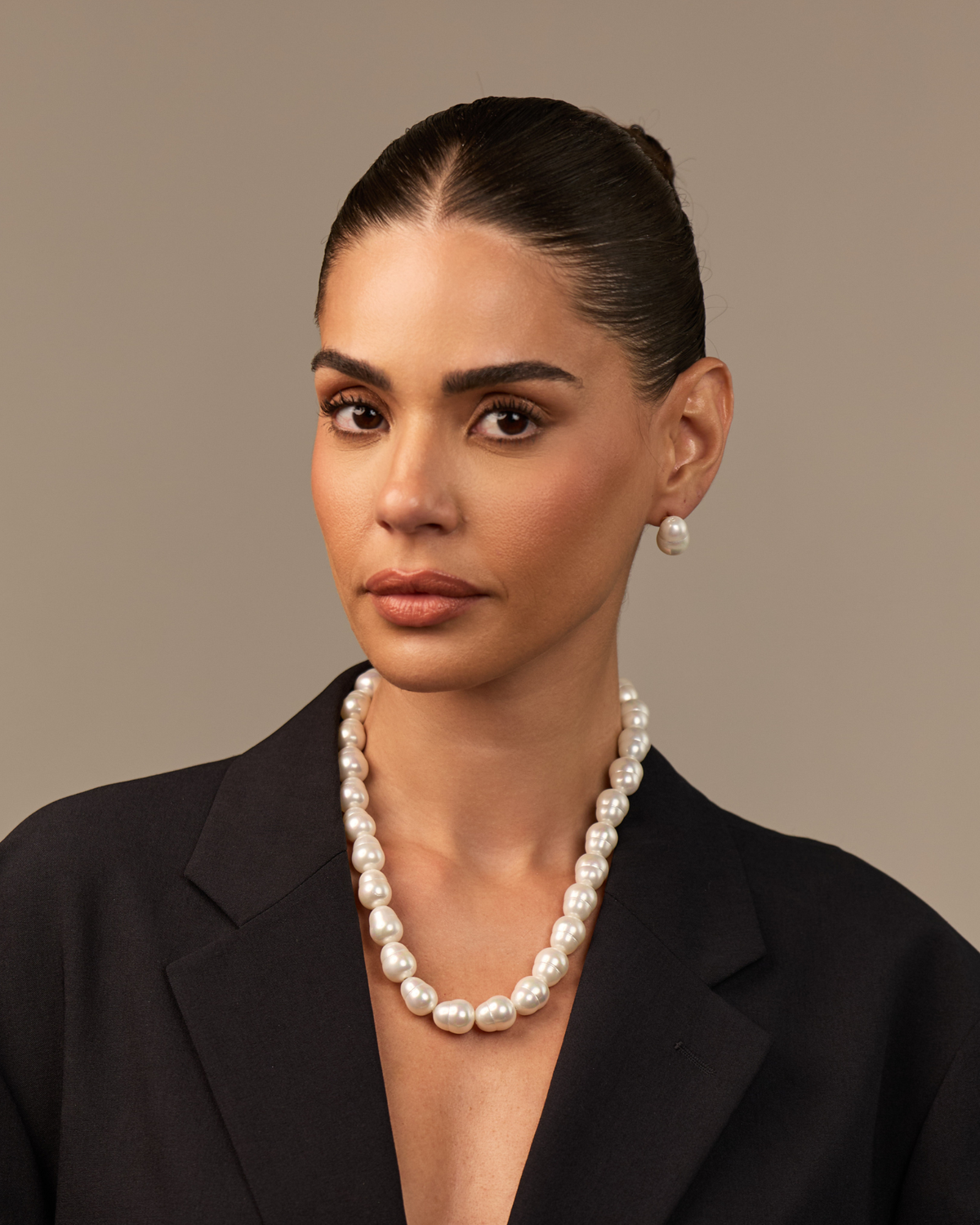 Statement Ovals - White