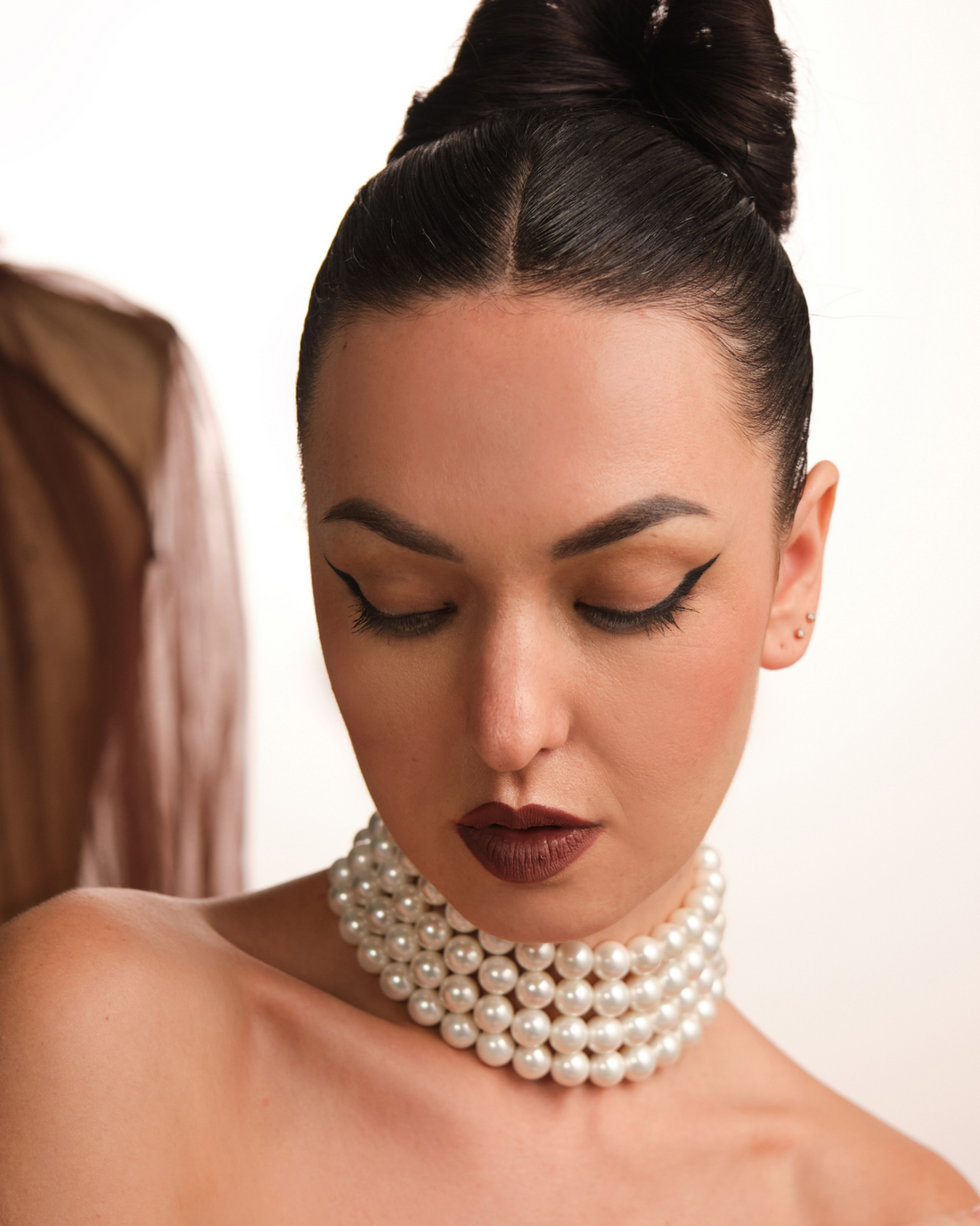 Ekaya Pearl Choker