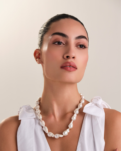 Baroque Pearl Single