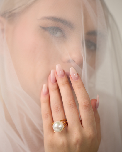 Solitaire Pearl Ring